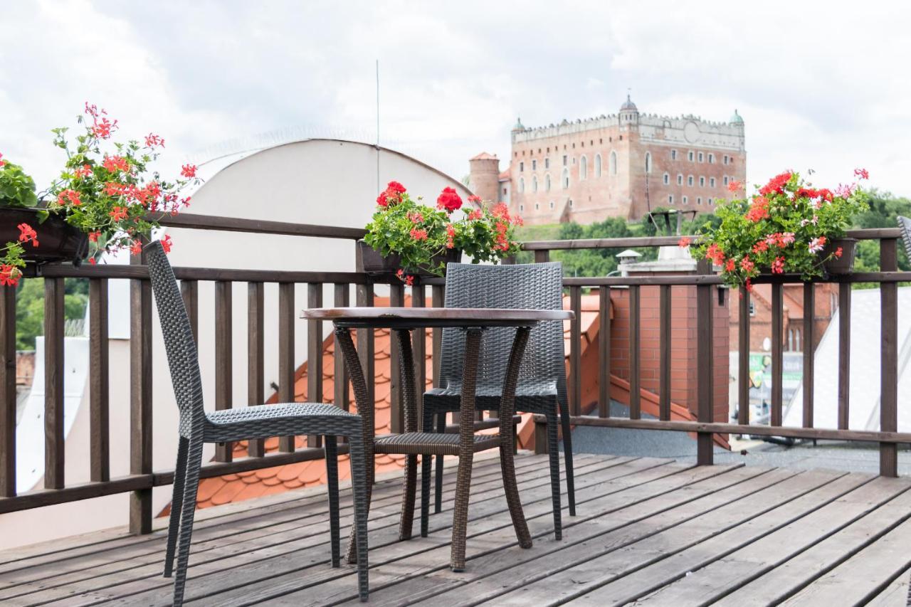 Hotel Vabank Golub-Dobrzyń Buitenkant foto